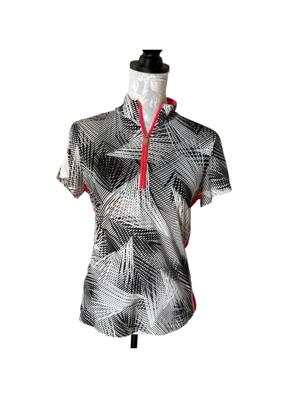 TAIL Womens Short Sleeve Top Shirt Golf Stretchy Red Black Size Small